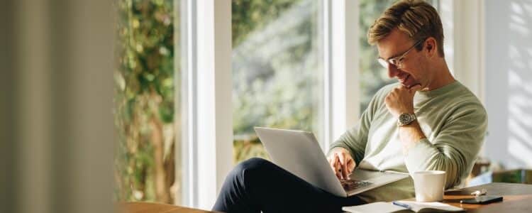 2024March13Hardware A YlNxd5 Essential laptop features for work from anywhere success